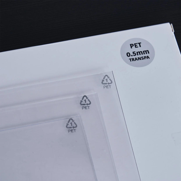 MY YARD Transparent PET 500 mm * 300 mm *0.5 mm